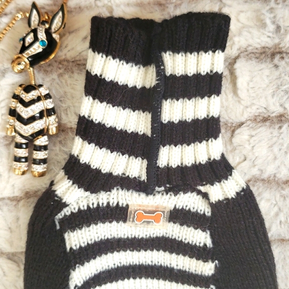 Pet Sweater XS - Picture 8 of 10